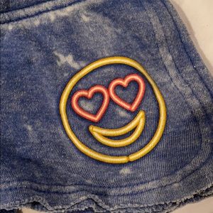 Girls Age 14 emoji Chic2Chic shorts
